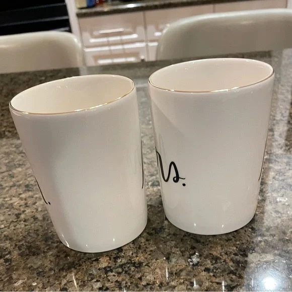 Kate Spade New York Lenox White Porcelain Mugs Set of 2 Gold rim, 12 oz Mr Mrs - Picture 4 of 8